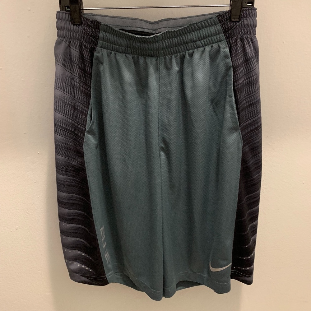 Mens Nike Dri-Fit Elite Shorts - Size M (NWOT)